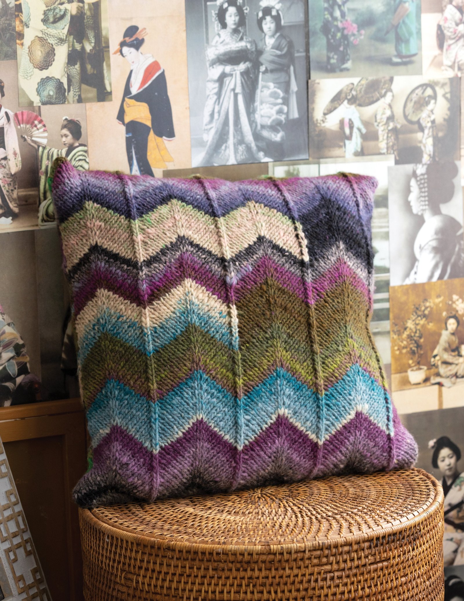 Noro Knitting Magazine Fall/ Winter 2020/21 - Issue 17